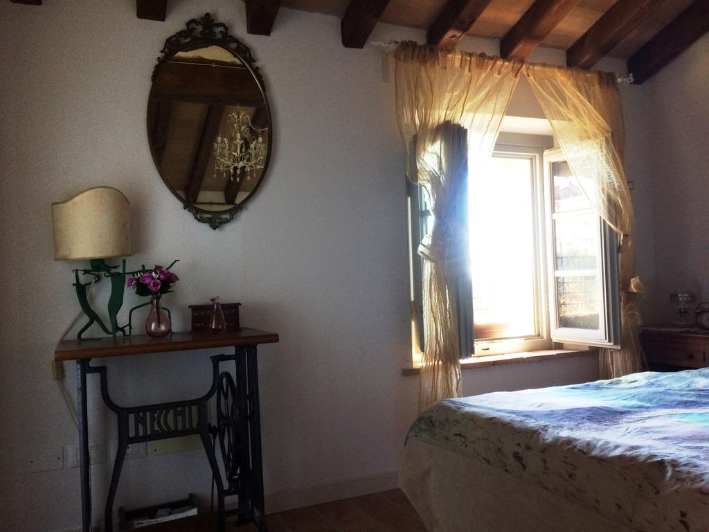 Gasthaus La Casina Delle Rondini Corsanico-Bargecchia Exterior foto