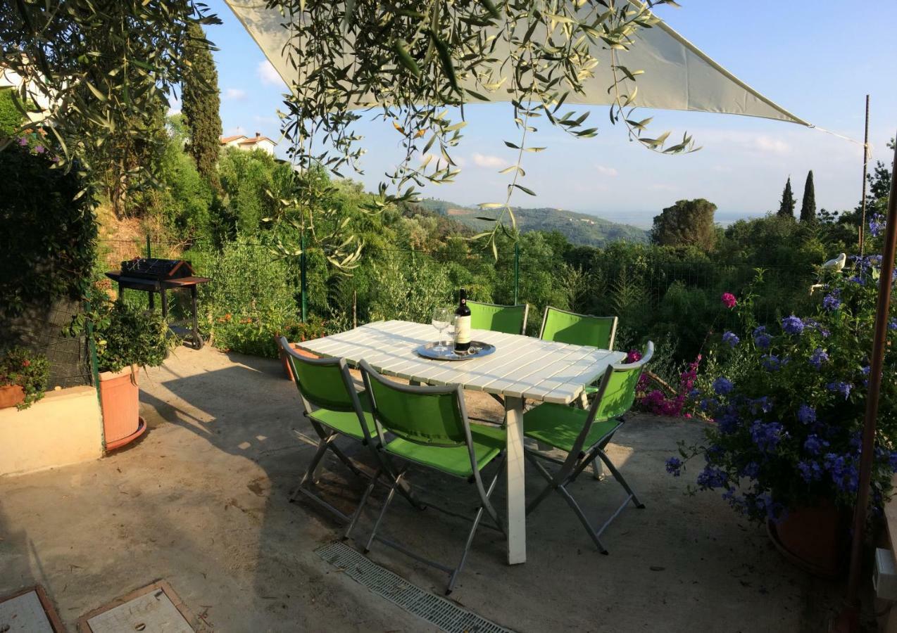 Gasthaus La Casina Delle Rondini Corsanico-Bargecchia Exterior foto